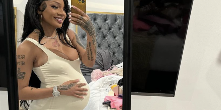 GloRilla Shocks Fans with Surprise Baby Bump – Real or Prank?